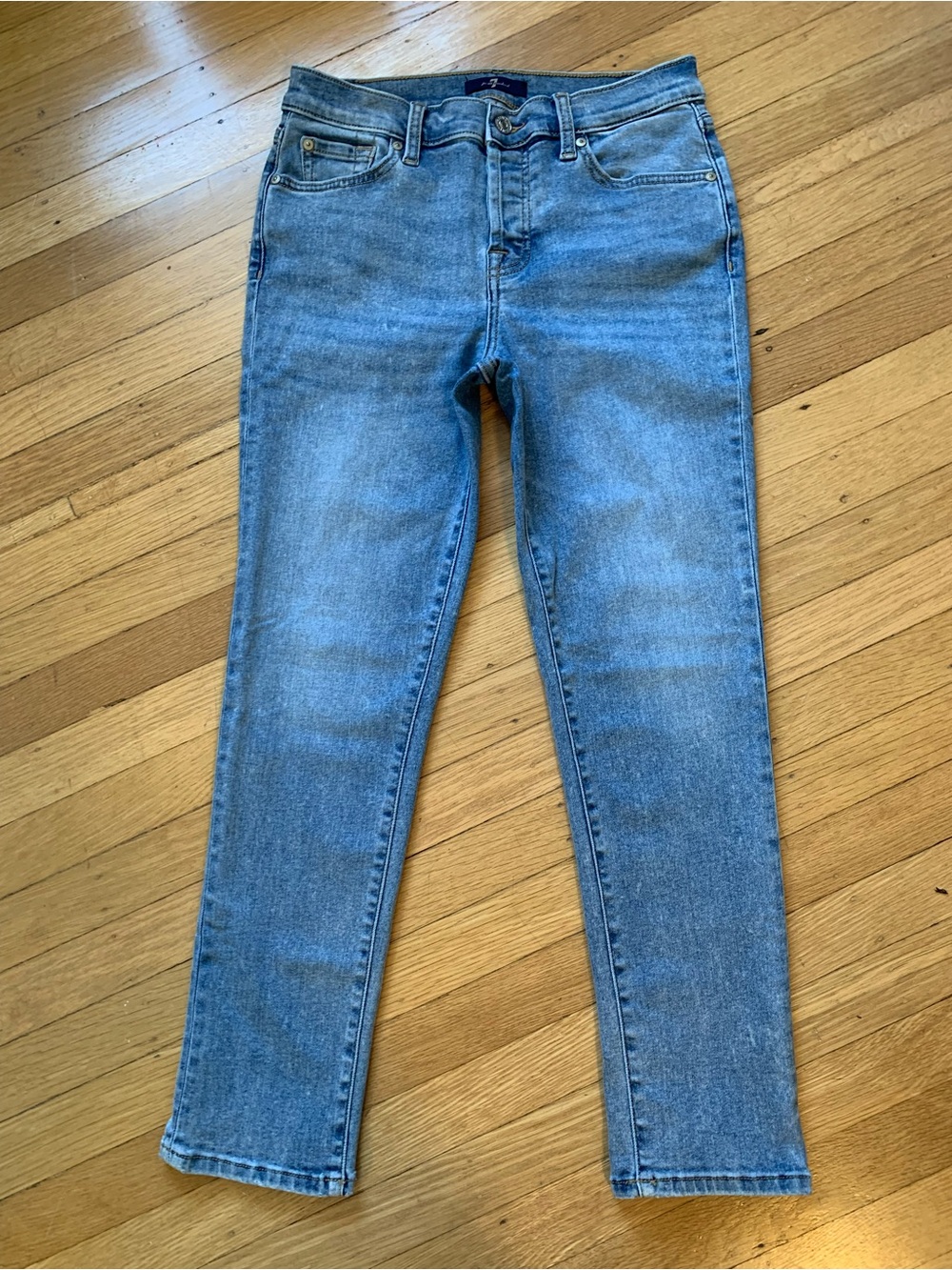 VGUC 7 for all mankind Acid Wash Button-fly Tapered Skinny Jeans in Size 26